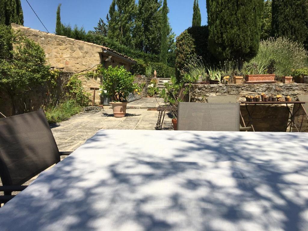 B&B Contemporain Le Jardin Vaison-la-Romaine Kültér fotó